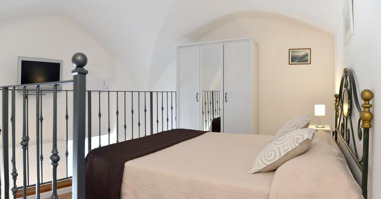 La Casetta Nel Cortile Maiori Eksteriør billede